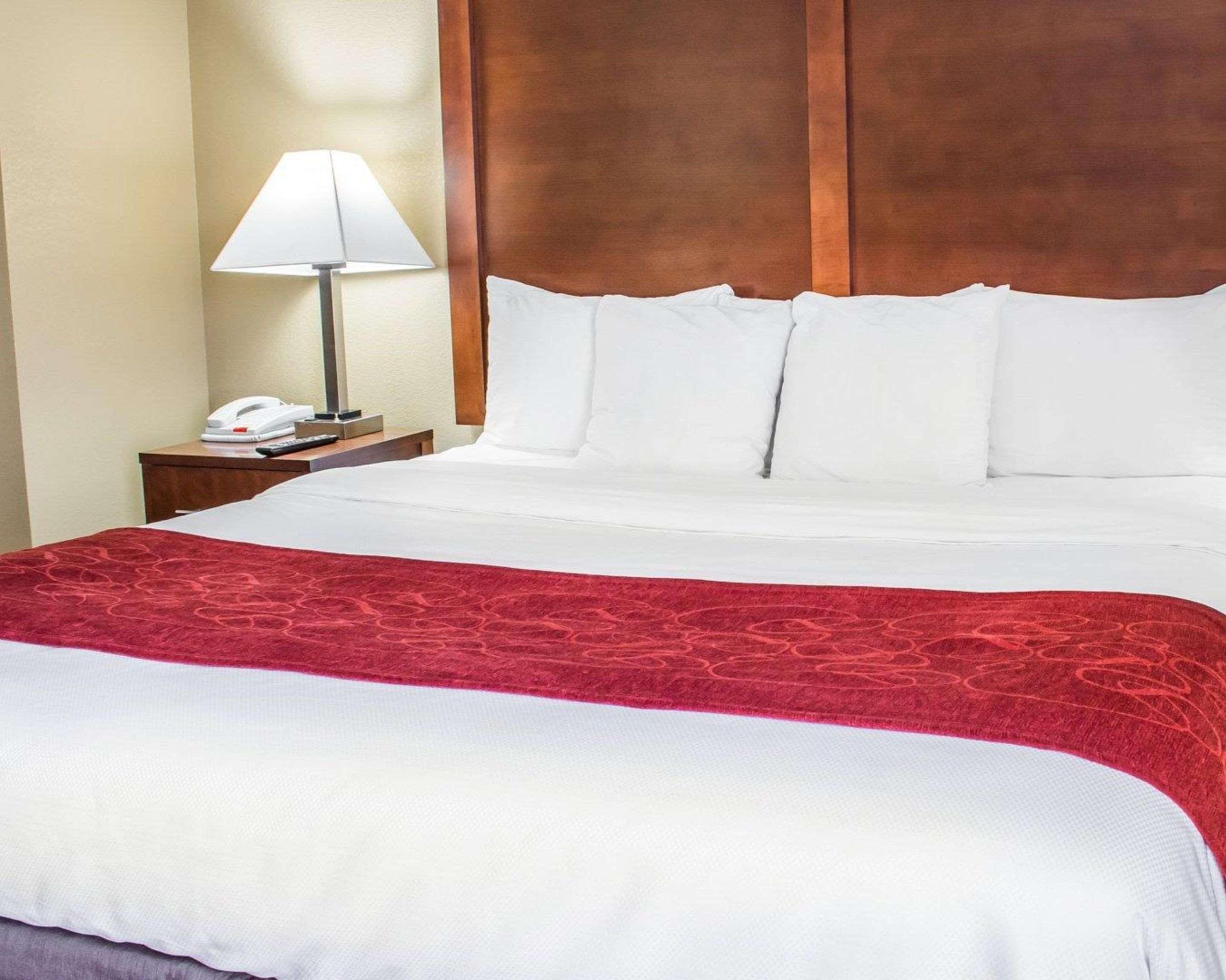 Comfort Suites Хагерстаун Экстерьер фото