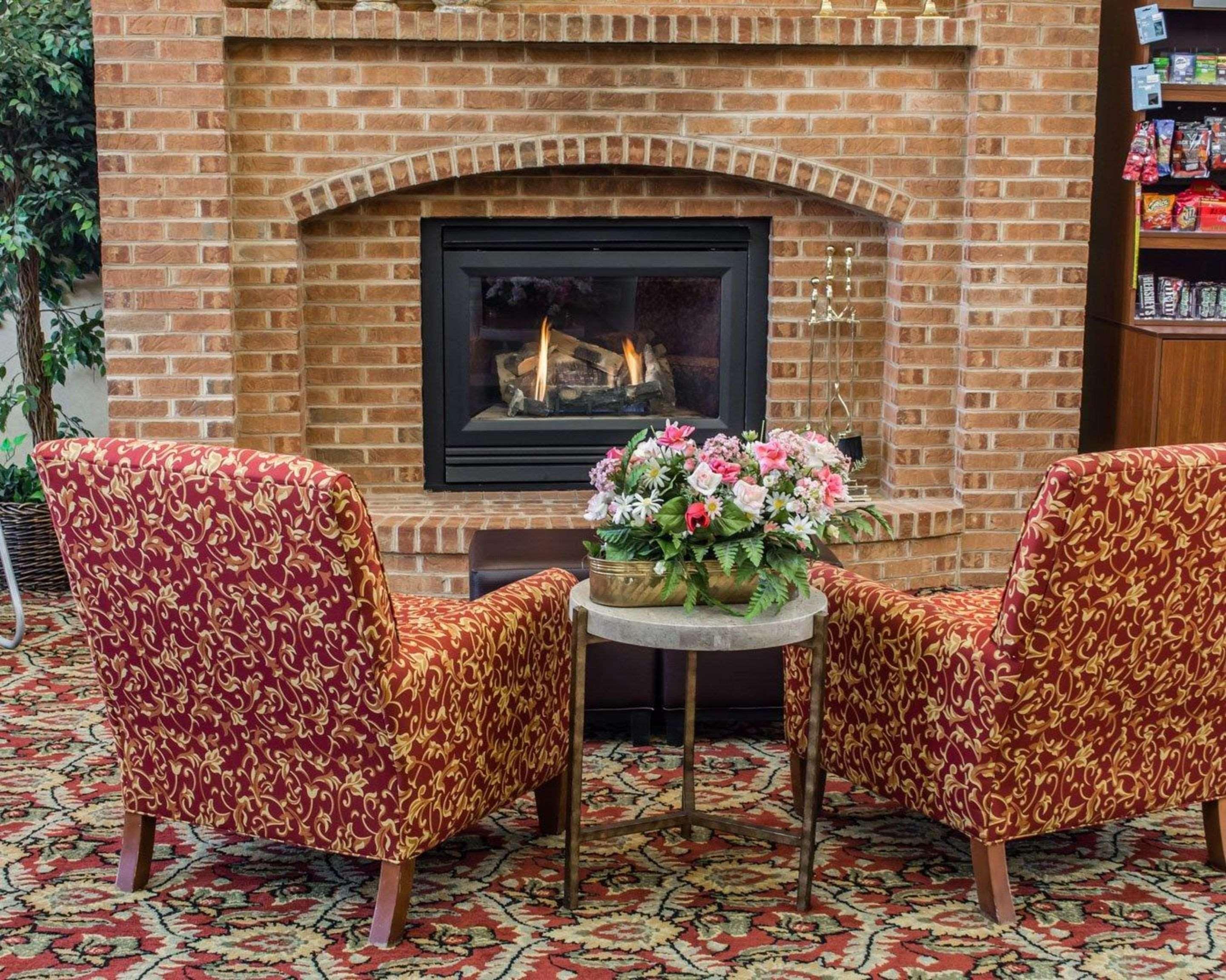 Comfort Suites Хагерстаун Экстерьер фото