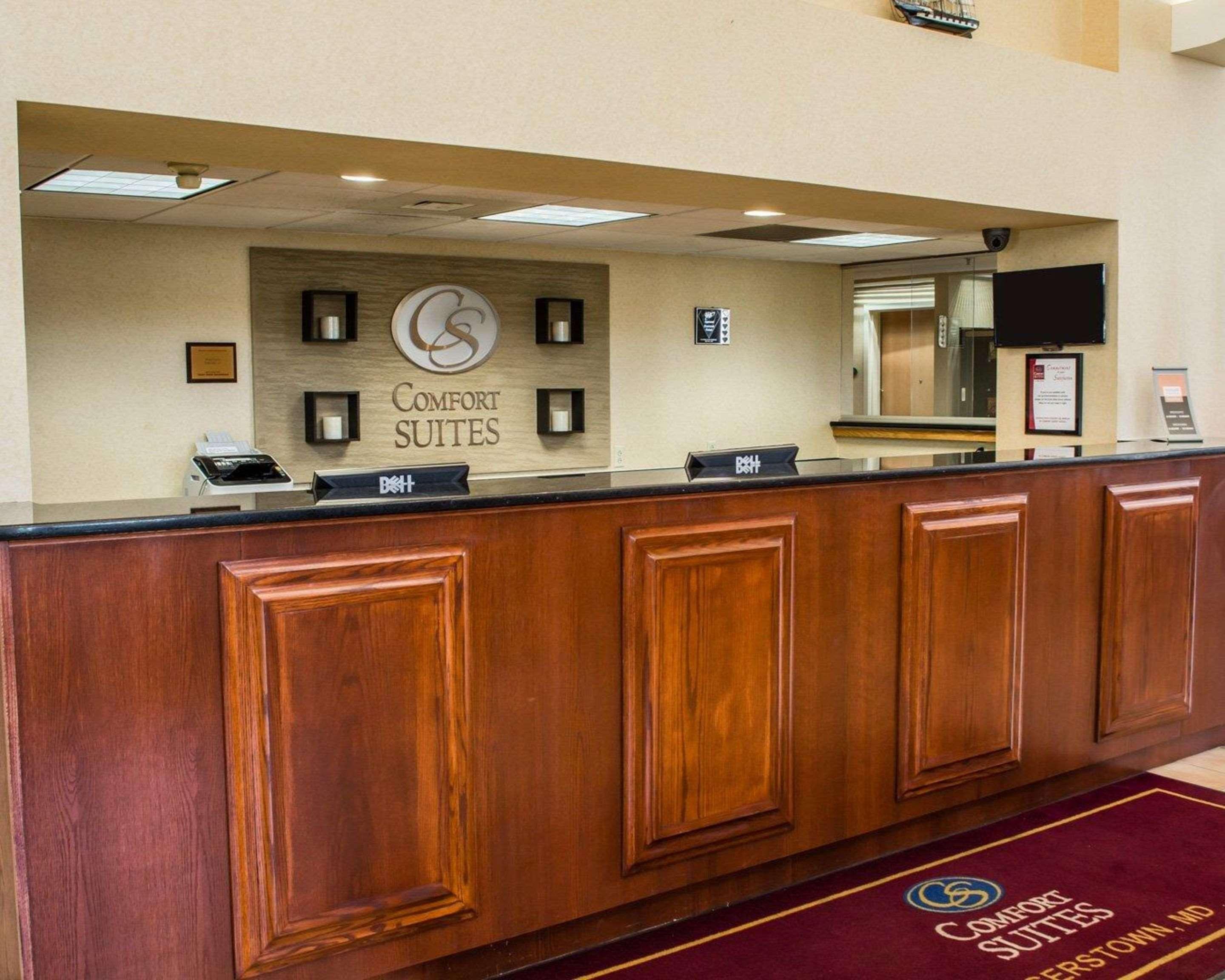 Comfort Suites Хагерстаун Экстерьер фото