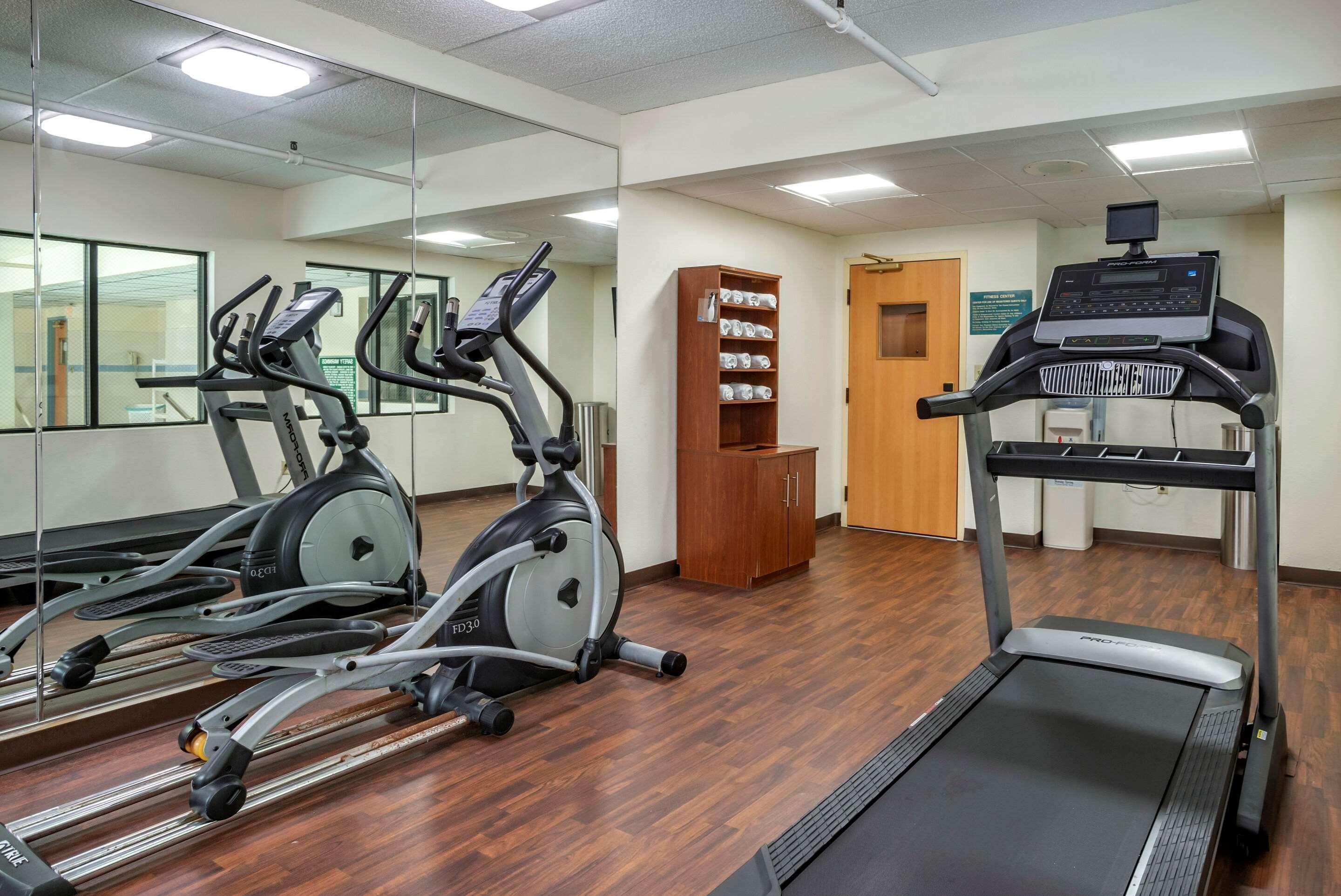 Comfort Suites Хагерстаун Экстерьер фото