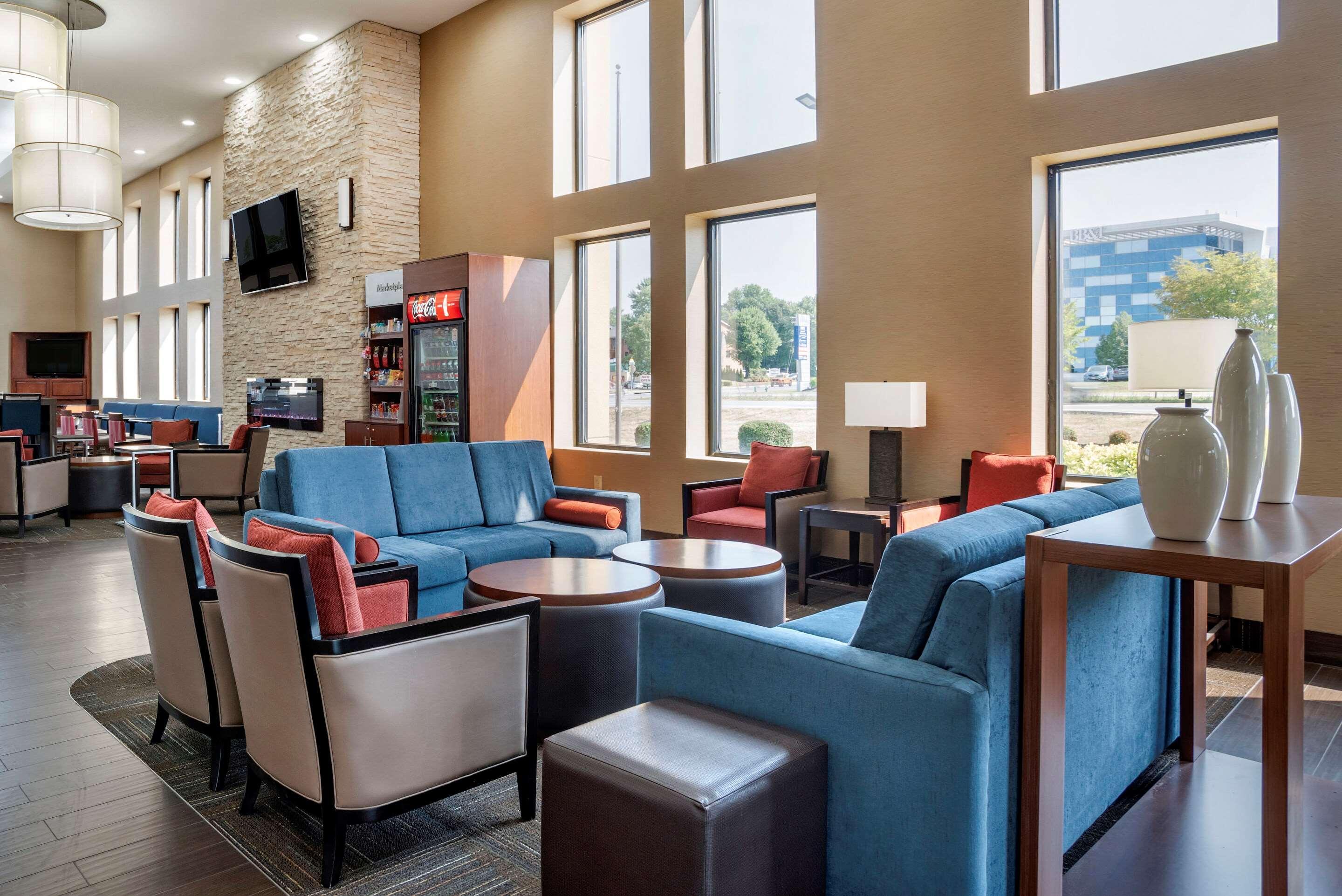 Comfort Suites Хагерстаун Экстерьер фото