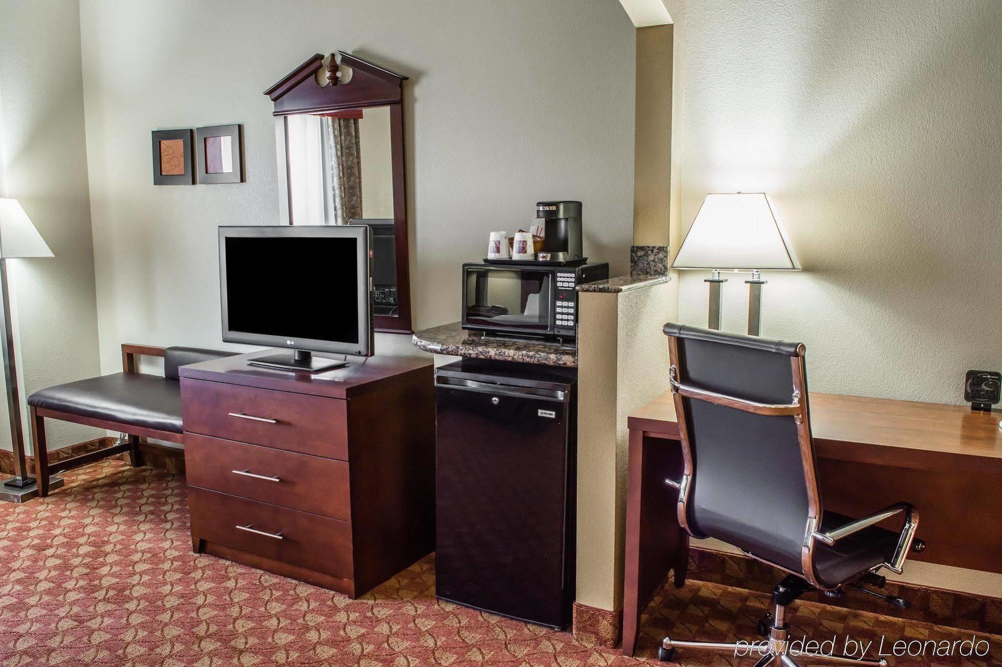 Comfort Suites Хагерстаун Экстерьер фото